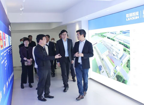 蘇州市政協(xié)領(lǐng)導帶隊蒞臨百聯(lián)機械視察調(diào)研并指導工作